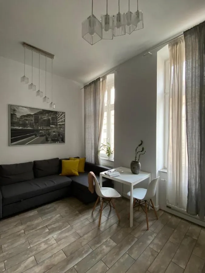 Ferienwohnung Aravel Premium Breslau Apartment